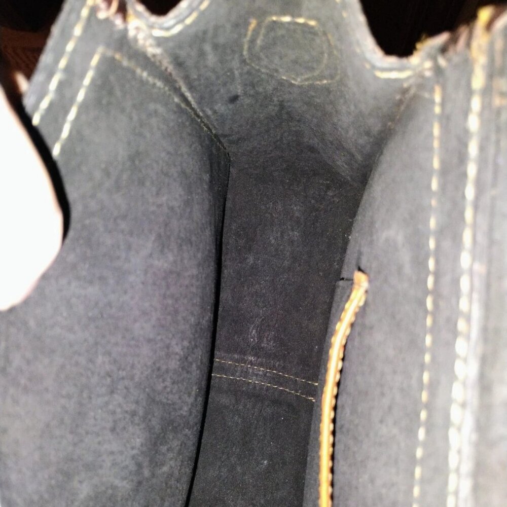 Western Horse Shoulder Purse Fold Close Magnetic Button Close Leather - Picture 4 of 4